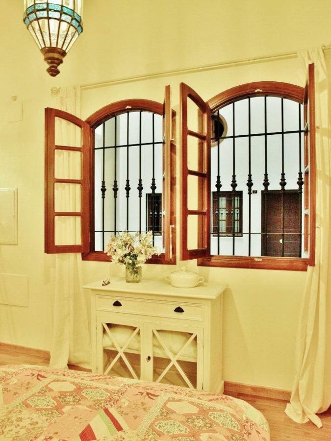 Centro Juderia Apartment *